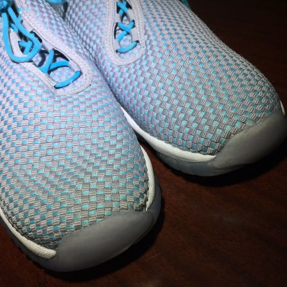 Nike Air Jordan Future Low Wolf Grey Blue Rise Youth 7 Women's Size 8.5